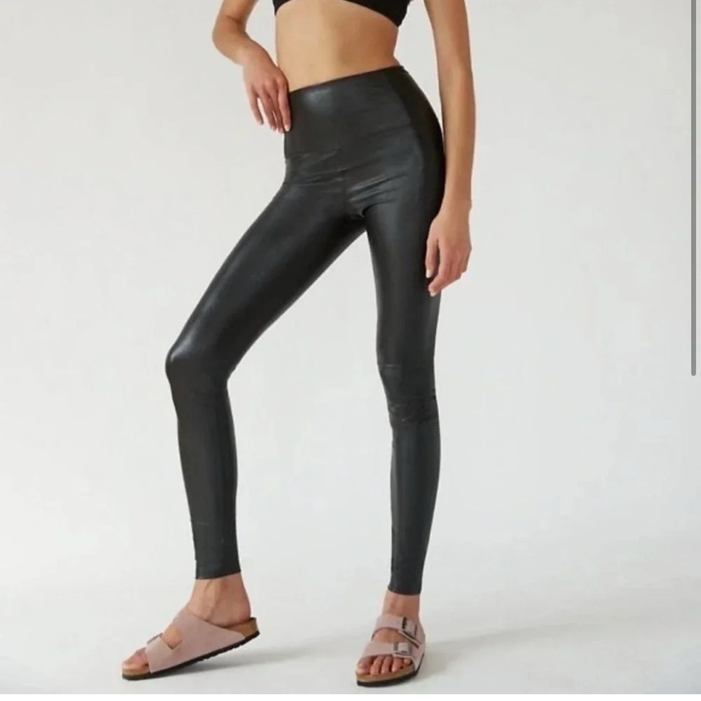Wilfred Free Daria Vegan Leather Leggings Black Sz M